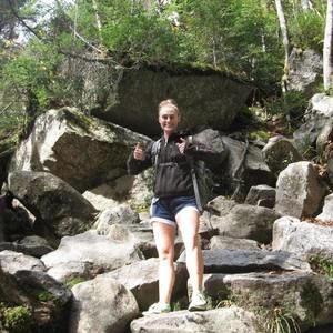 Meet your Posher, Kara